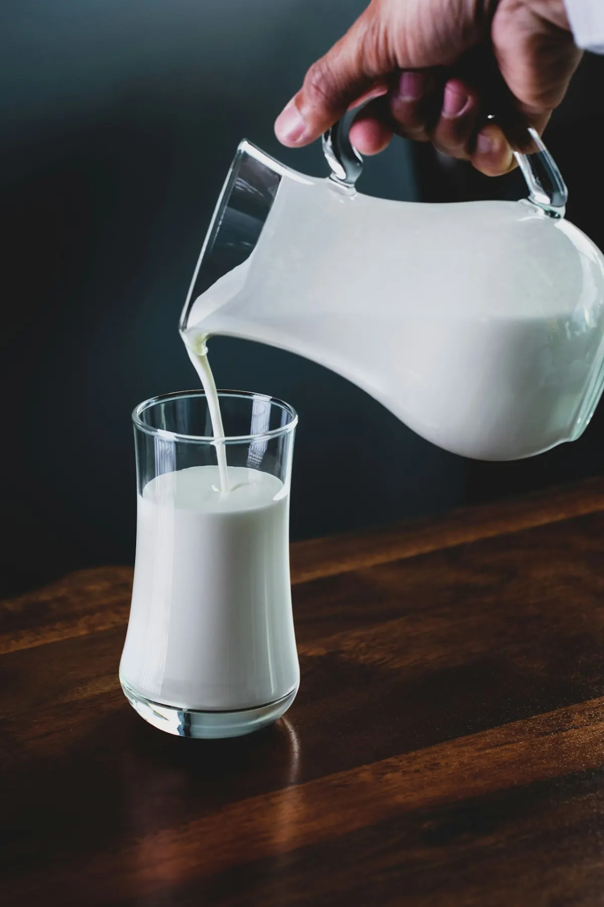 DudhHisaab बनाम HD Milk Collection (Hamari Dairy): हल्का या फ़ुल-स्टैक?